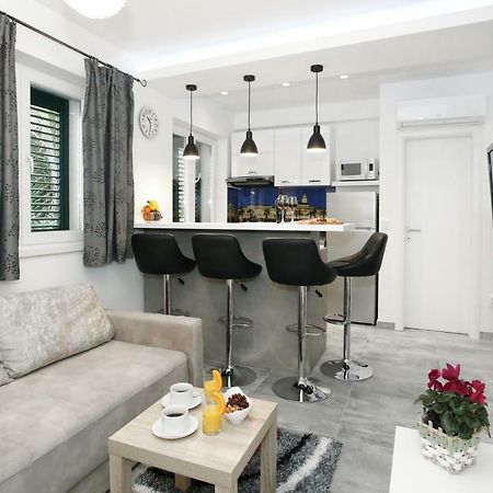 Apartment Luigi สปลิท ภายนอก รูปภาพ