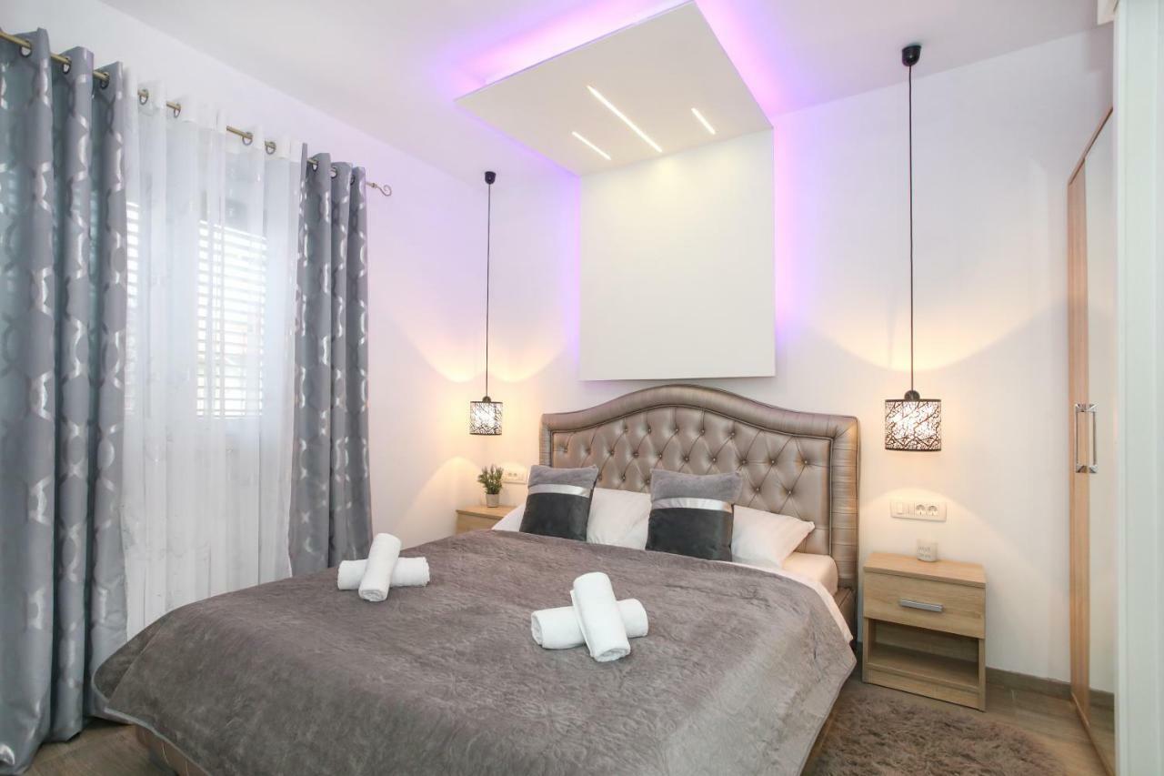 Apartment Luigi สปลิท ภายนอก รูปภาพ