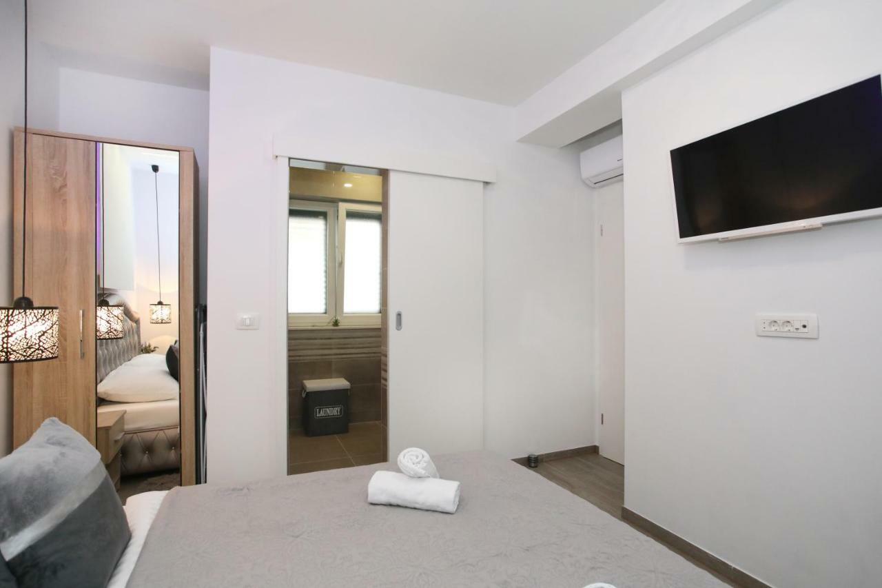 Apartment Luigi สปลิท ภายนอก รูปภาพ