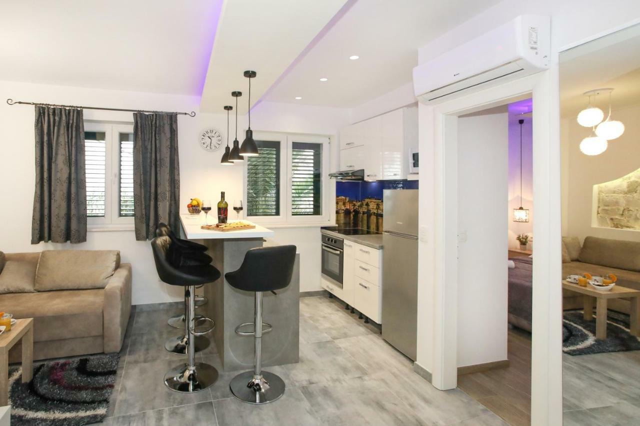 Apartment Luigi สปลิท ภายนอก รูปภาพ